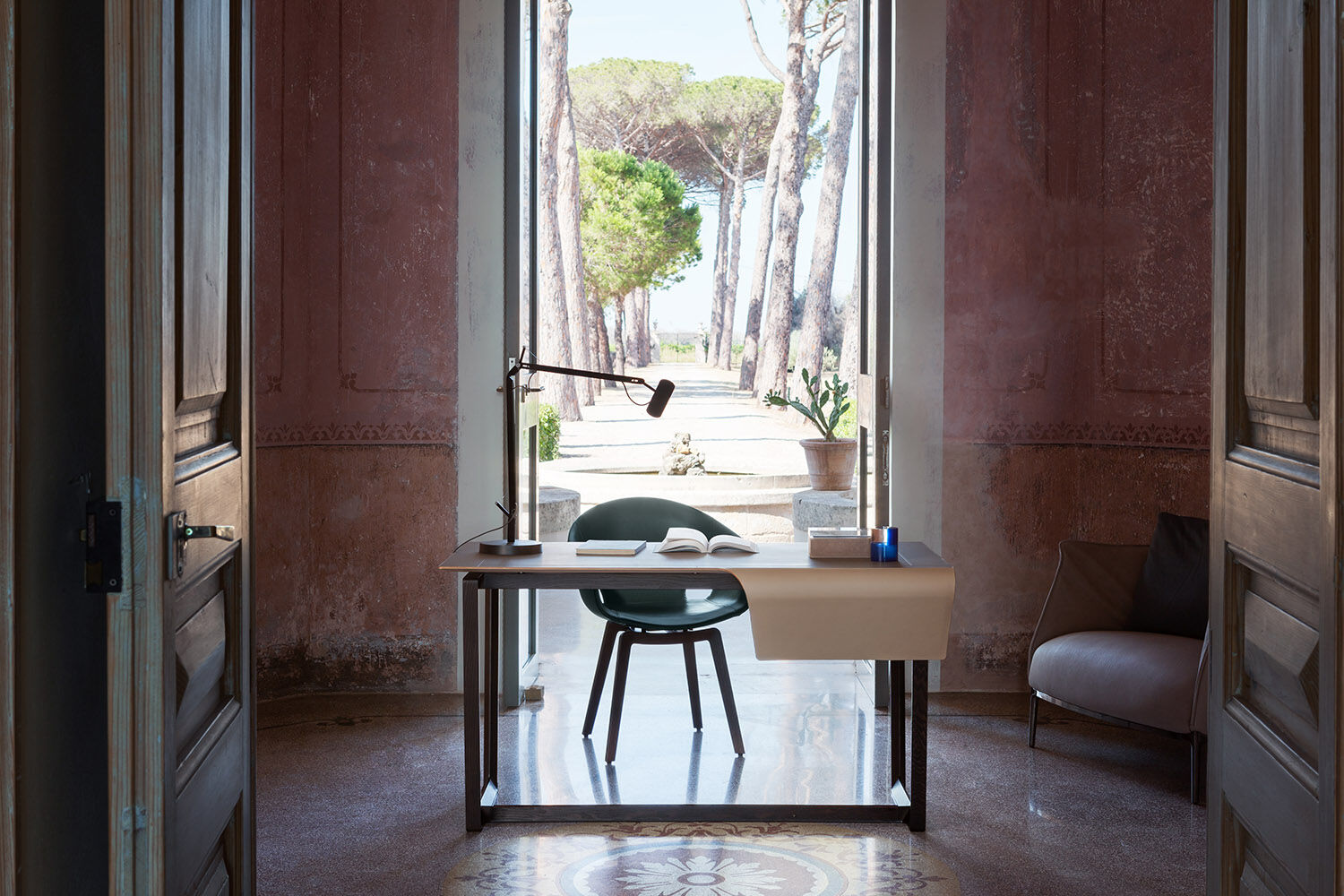 Modern Curved Brown Leather Armchair with Solid Dark Wood Legs Ergonomic Lounge Seat