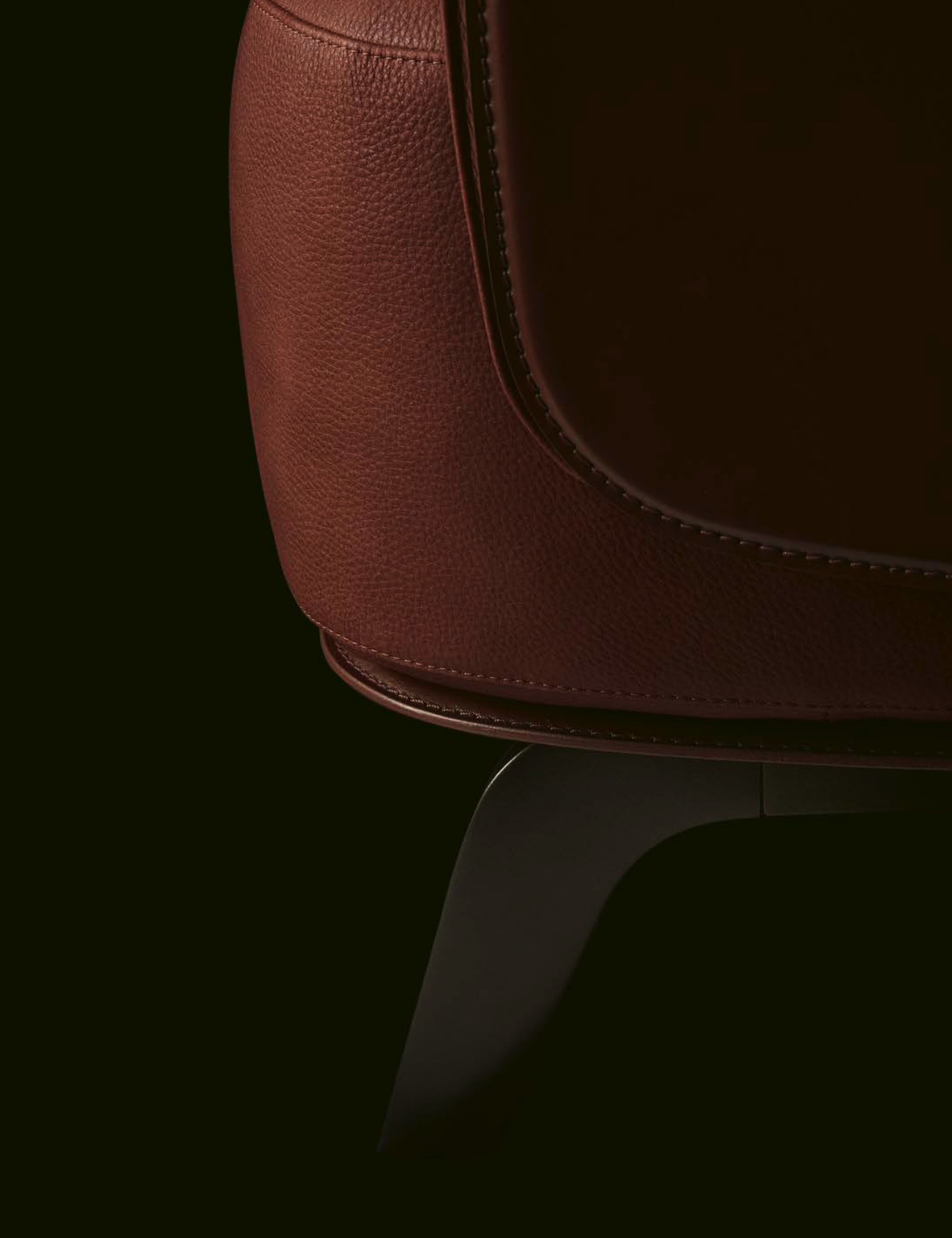 Leather Lounge Brown Armchair with Armrests Wooden Base