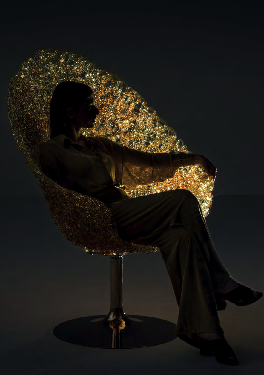 Luxury Gilded Wire Mesh Pedestal Accent Chair Modern Artistic Sculptural Design