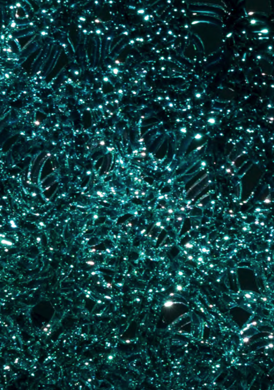 Luxury Gilded Wire Mesh Pedestal Accent Chair Modern Artistic Sculptural Design