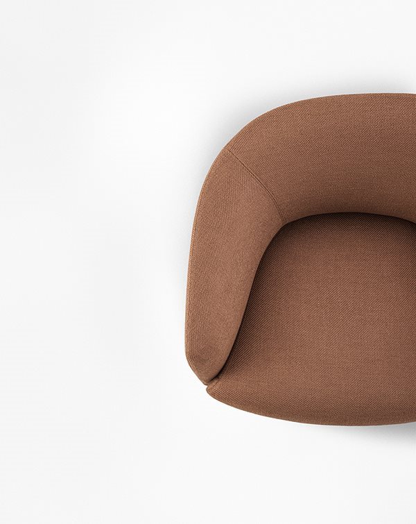 Curved Upholstered Swivel Armchair Linen Fabric Modern Comfortable Accent Chair