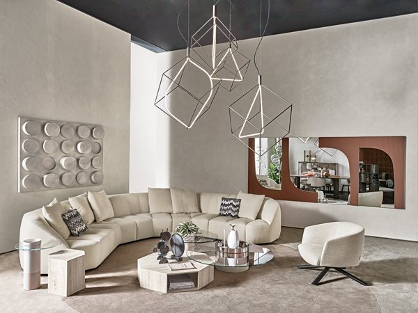 Curved Upholstered Swivel Armchair Linen Fabric Modern Comfortable Accent Chair