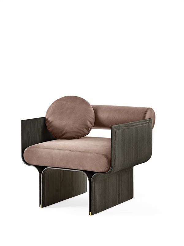 Elegant Lounge Armchair Curved Ash Wood Structure and Polished Brass