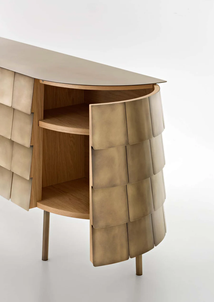 Brass Scale Console Table Curved Panel Design Slim Brass Legs Luxury Storage