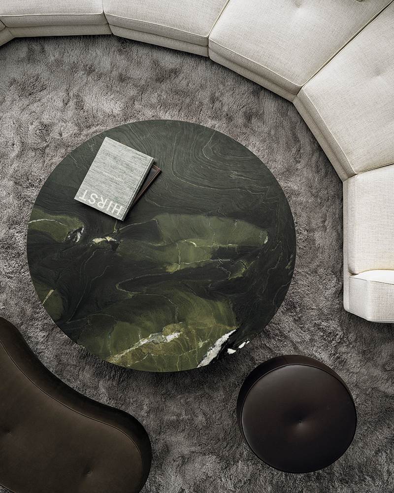 Minimalist Green Marble Round Coffee Table Metal Pedestal