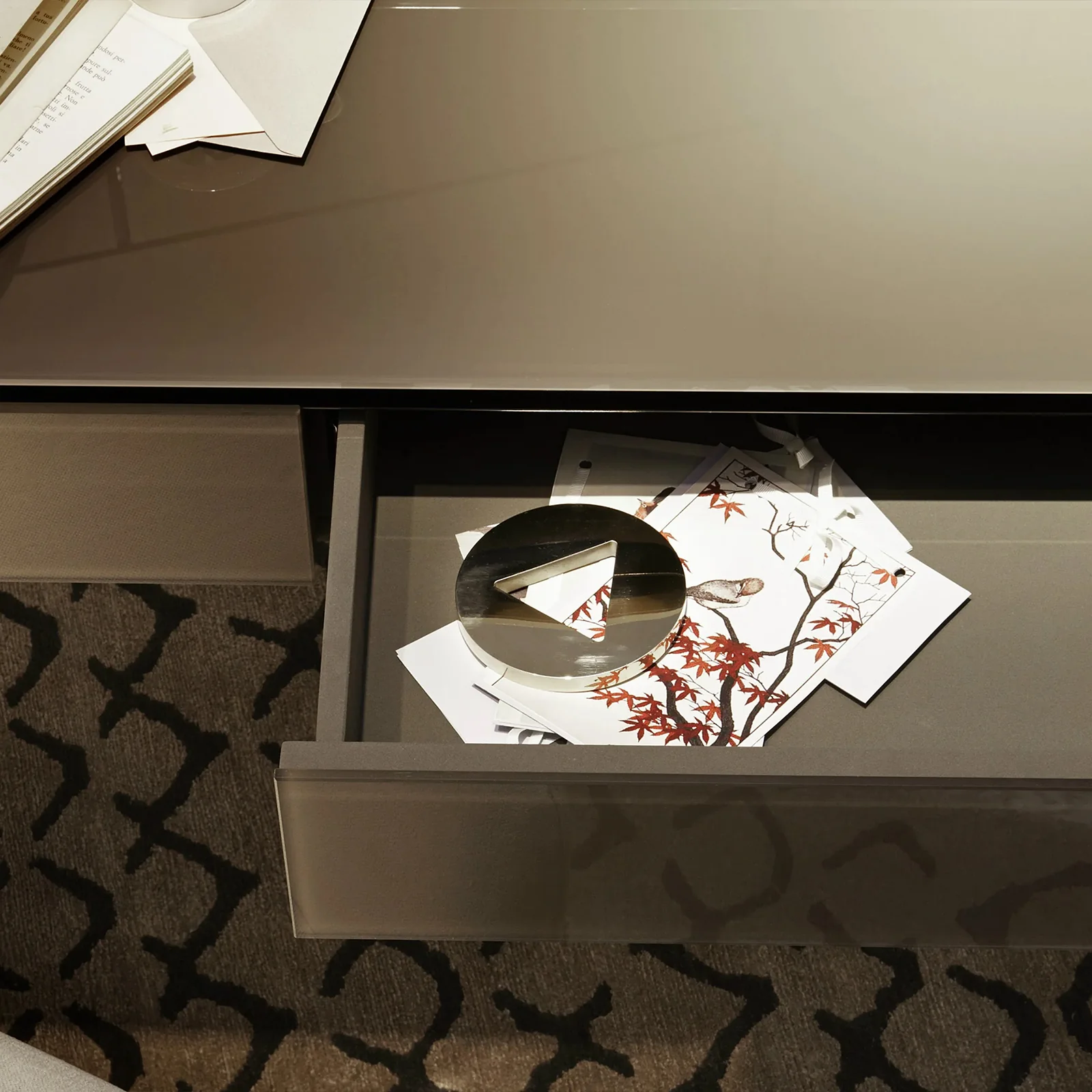 Taupe Minimalist Vanity Table with Round Mirror and Three Drawers