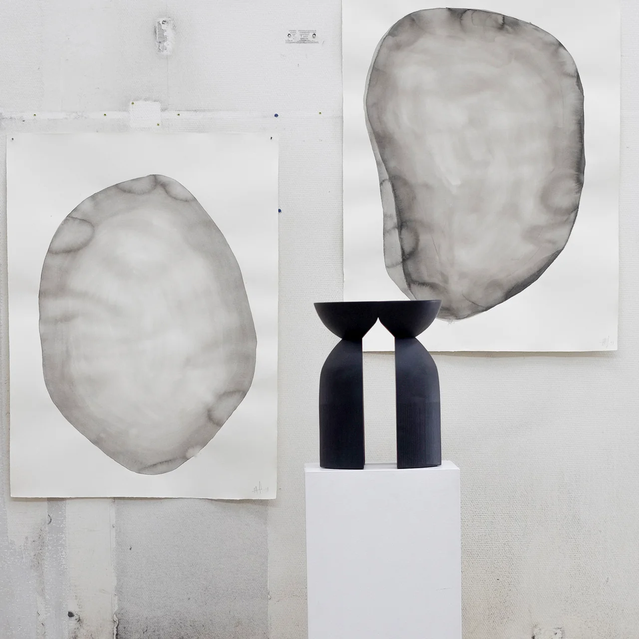 Black Wooden Round Ribbed Multi Leg Sculptural Side Table Stool